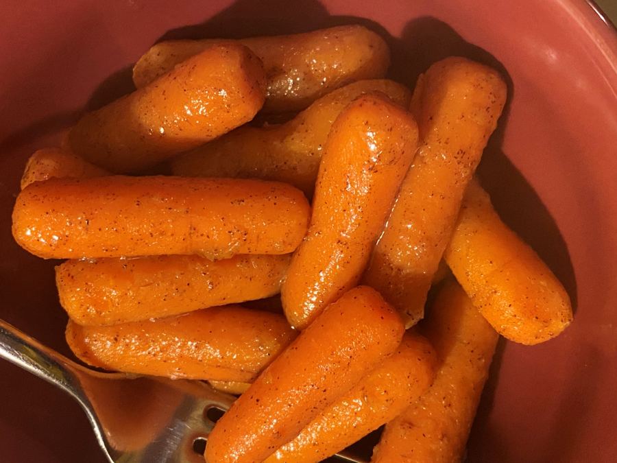 Cinnamon-Glazed Baby Carrots